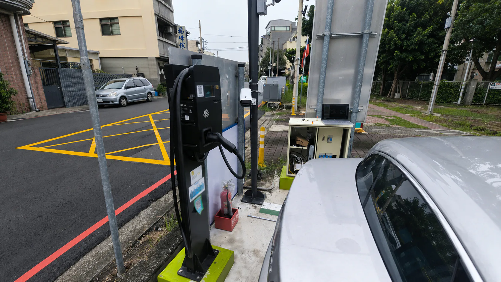 AI 車位影像監測:台灣停車場與充電車位即時可視化管理實踐|現場照片 2