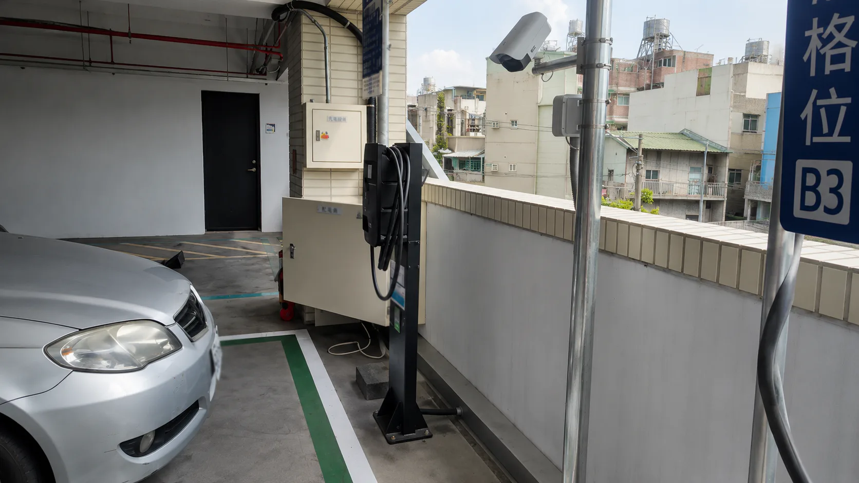 AI 車位影像監測:台灣停車場與充電車位即時可視化管理實踐|現場照片 3