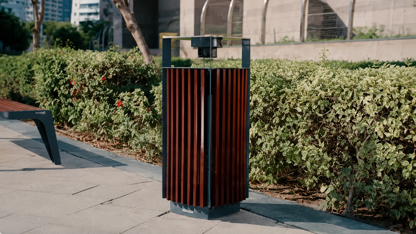 Predictive Asset Monitoring: Digitizing Operations in a 5G Smart District — on-site photo 8